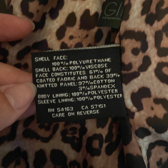 Beautiful royal blue jacket… size large - perfect condition… - Picture 4 of 4